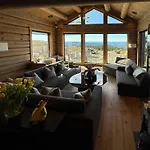 Дом отдыха Luxurious Log At Mostertoppen Эйер