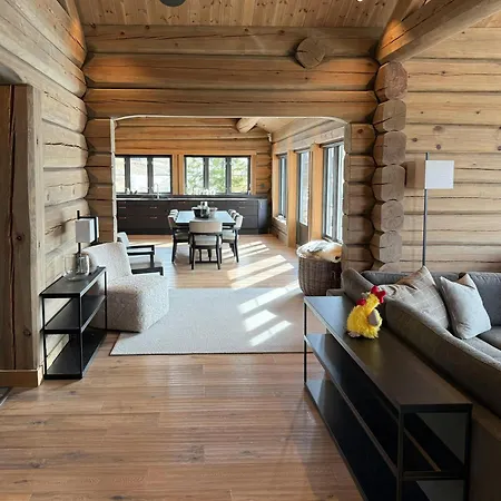 Luxurious Log At Mostertoppen *