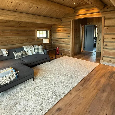 Luxurious Log At Mostertoppen * Øyer